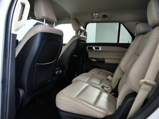 Certified 2020 Ford Explorer XLT w/ Equipment Group 202A AWD/4WD image 14