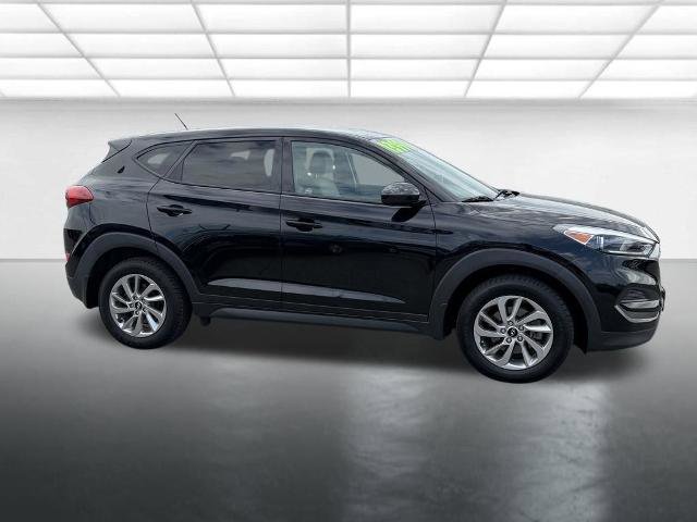 Used 2018 Hyundai Tucson SE w/ Cargo Package AWD/4WD image 8