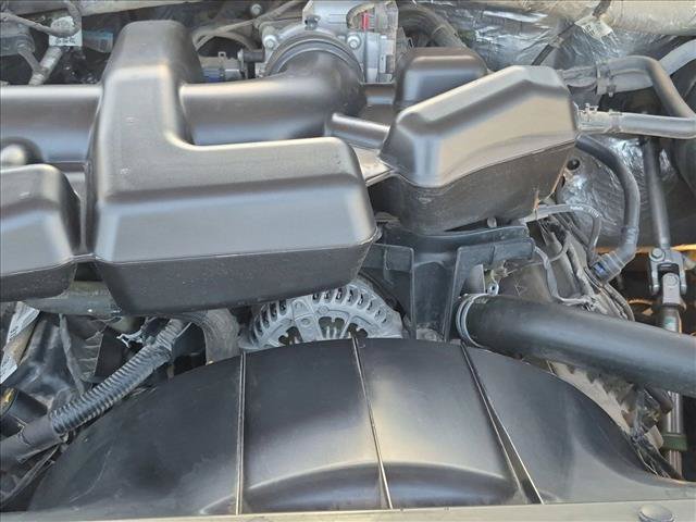 Certified 2019 Ford F250 XLT w/ XLT Premium Package AWD/4WD image 22