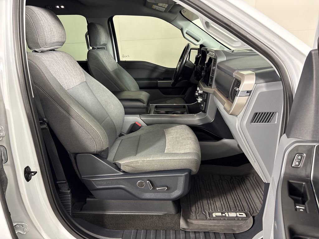 Certified 2021 Ford F150 XLT w/ Equipment Group 302A High image 12