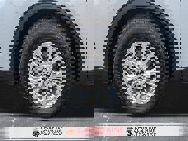 Certified 2025 Ford Escape Active image 32