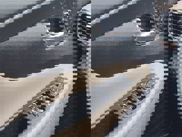 Used 2022 Hyundai Santa Fe Limited image 11