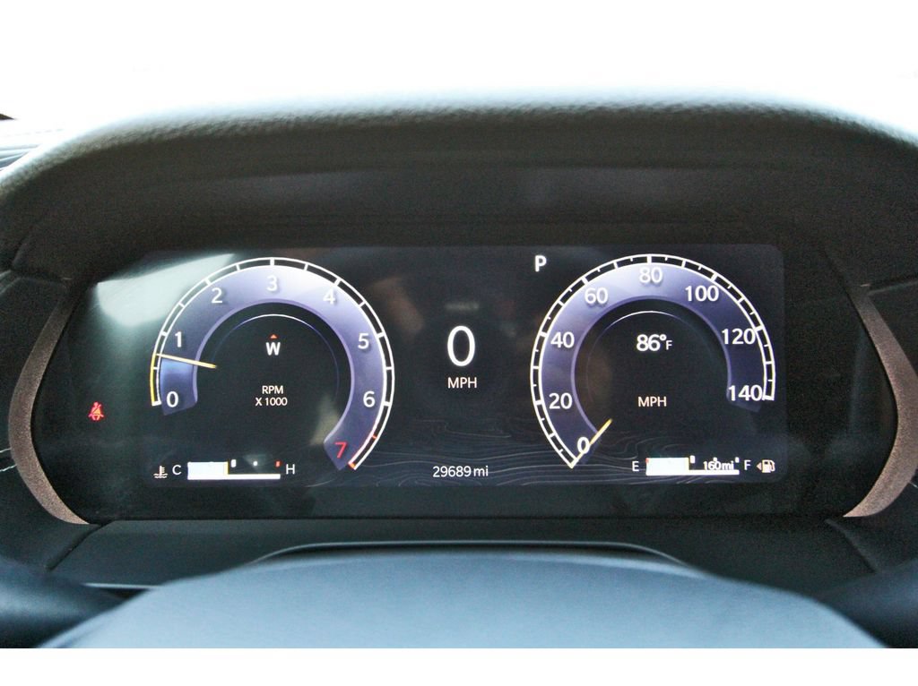 Used 2024 Jeep Grand Cherokee Altitude RWD image 15