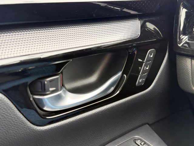 Used 2024 Honda CR-V EX-L image 17