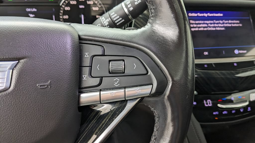 Used 2020 Cadillac XT6 Premium Luxury AWD/4WD image 33