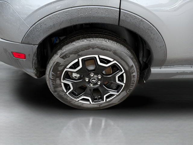 Certified 2025 Ford Bronco Sport Outer Banks w/ Outer Banks Tech Package+ AWD/4WD image 31