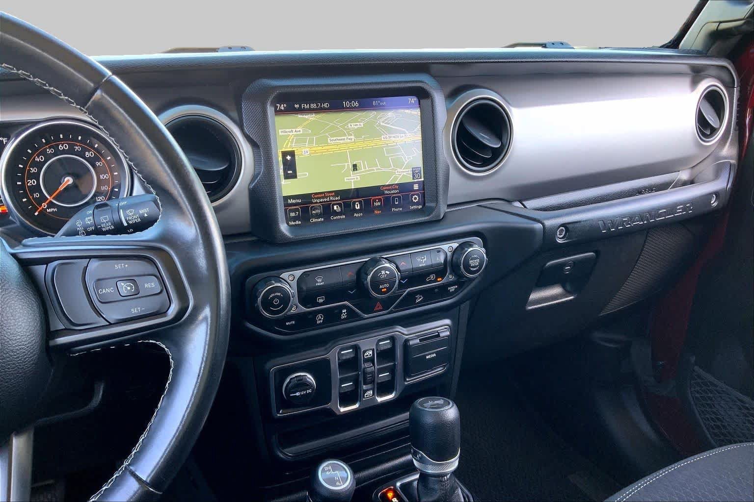 Used 2021 Jeep Wrangler Unlimited Sport AWD/4WD image 6