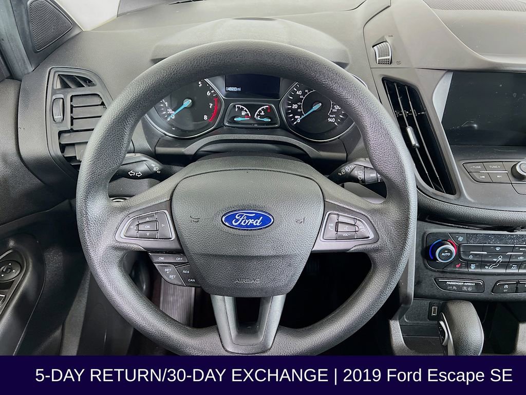 Certified 2019 Ford Escape SE image 14
