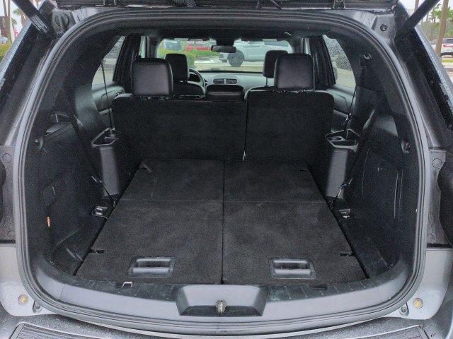 Certified 2019 Ford Explorer XLT w/ Equipment Group 202A FWD image 13
