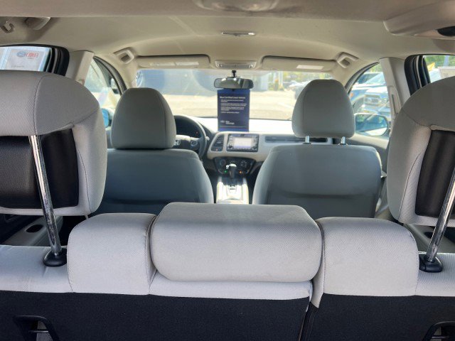 Used 2019 Honda HR-V LX image 29