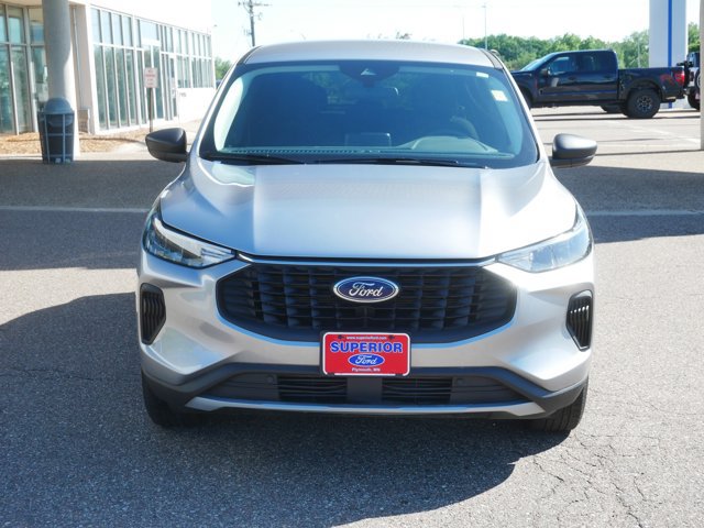Certified 2024 Ford Escape Active AWD/4WD image 2