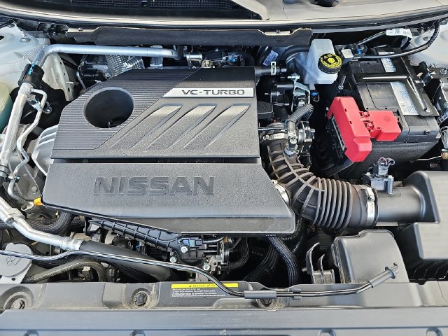 Used 2024 Nissan Rogue SV FWD image 35