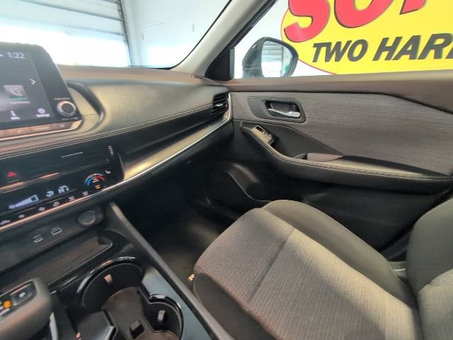 Used 2021 Nissan Rogue SV image 23