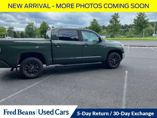 Used 2021 Toyota Tundra SR5 w/ Trail Edition AWD/4WD image 15
