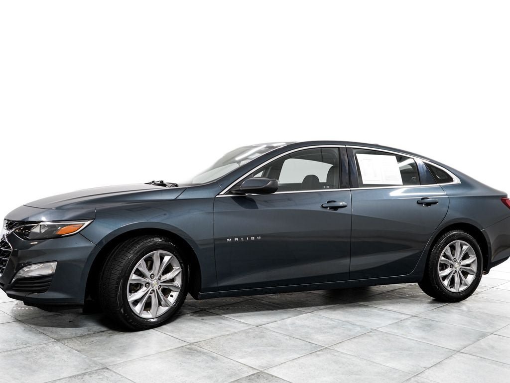 Used 2019 Chevrolet Malibu LT FWD image 4