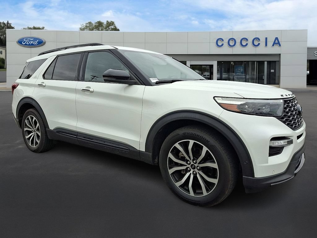 Certified 2020 Ford Explorer ST w/ Premium Technology Package AWD/4WD image 3