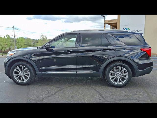 Certified 2022 Ford Explorer Limited w/ Equipment Group 301A AWD/4WD image 5