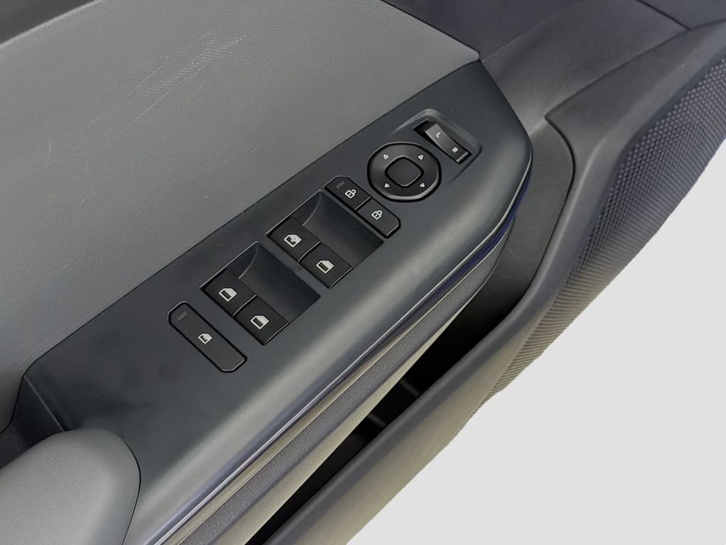 Used 2025 Kia K4 FWD image 21