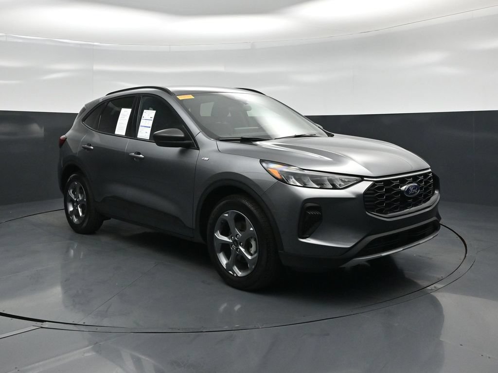 Certified 2025 Ford Escape ST-Line w/ Tech Pack #1 FWD image 52