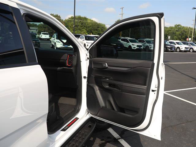 Certified 2025 Ford Ranger Raptor AWD/4WD image 35