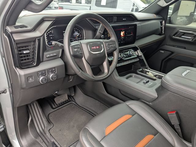 Used 2024 GMC Sierra 2500 AT4 w/ AT4 Premium Plus Package AWD/4WD image 11