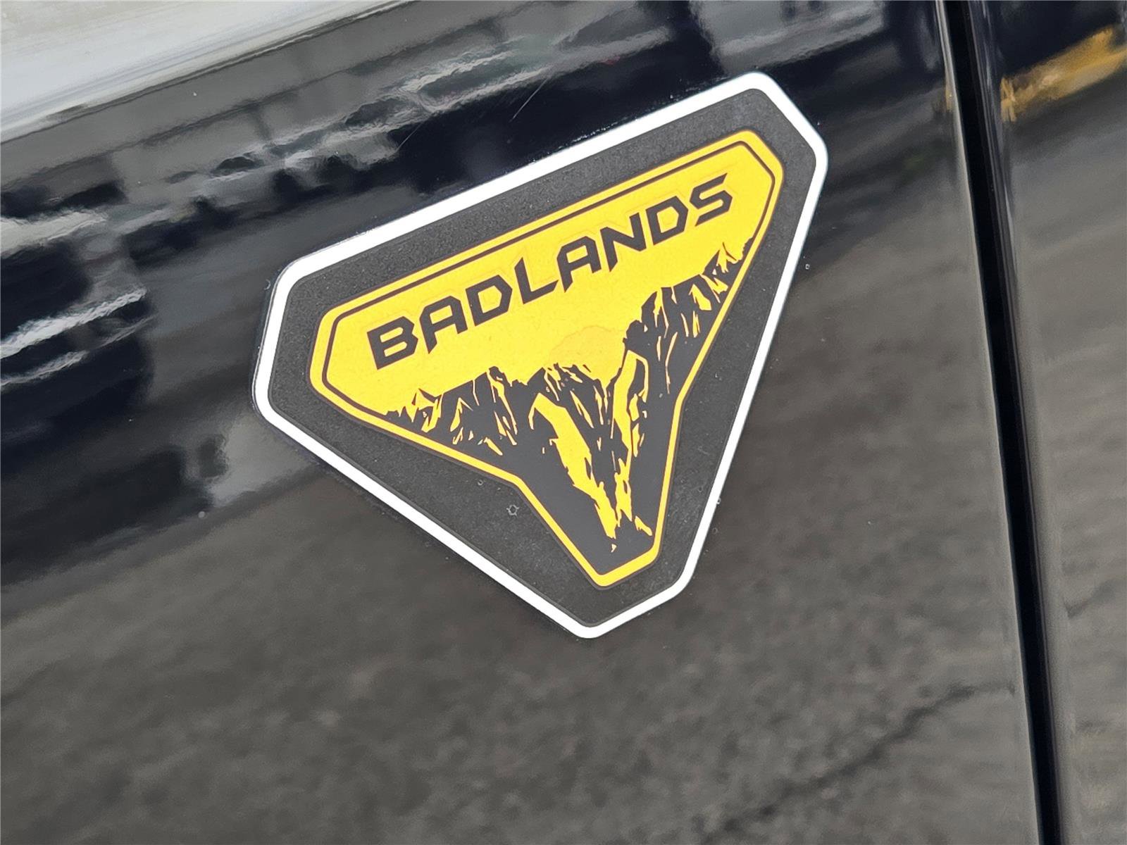 Certified 2023 Ford Bronco Badlands AWD/4WD image 11