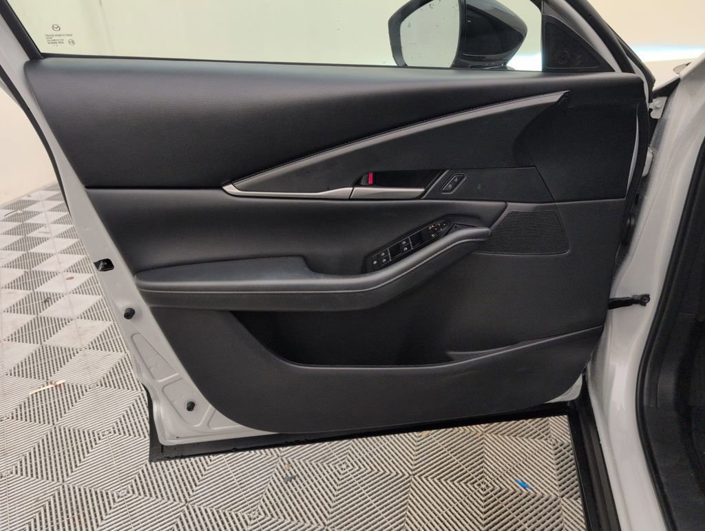 Used 2025 MAZDA CX-30 AWD 2.5 S w/ Select Sport Pkg image 37