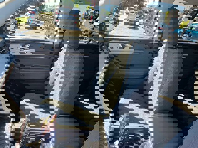 Certified 2025 Ford Explorer Active image 10