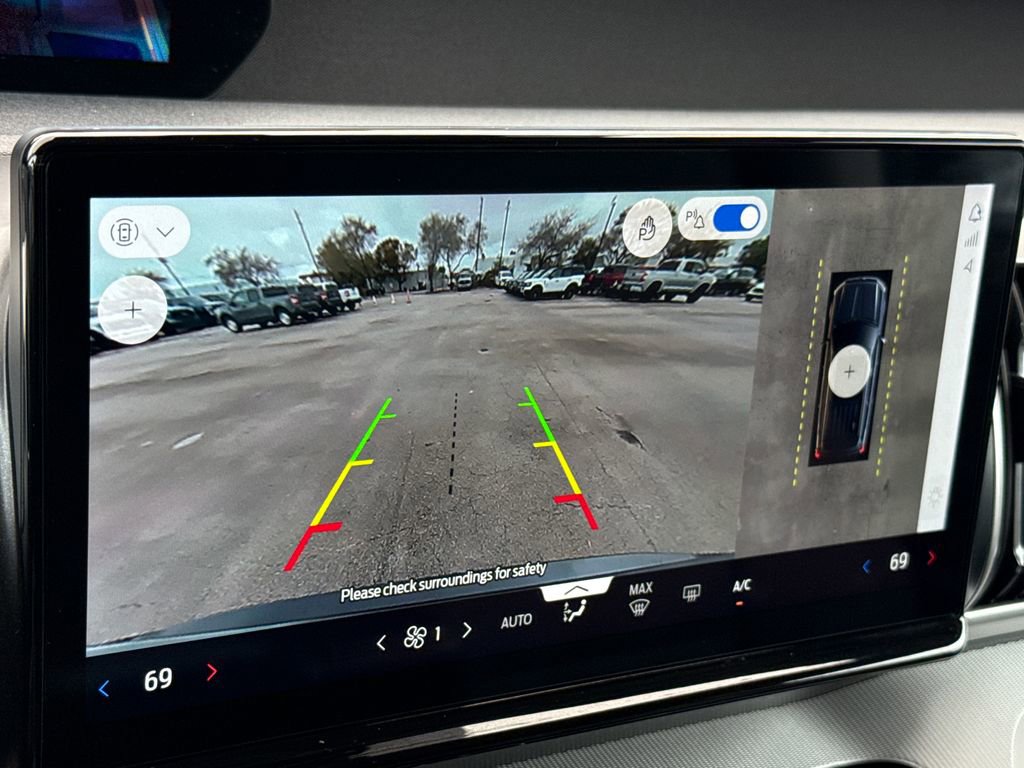 Certified 2025 Ford Expedition Max Active image 21