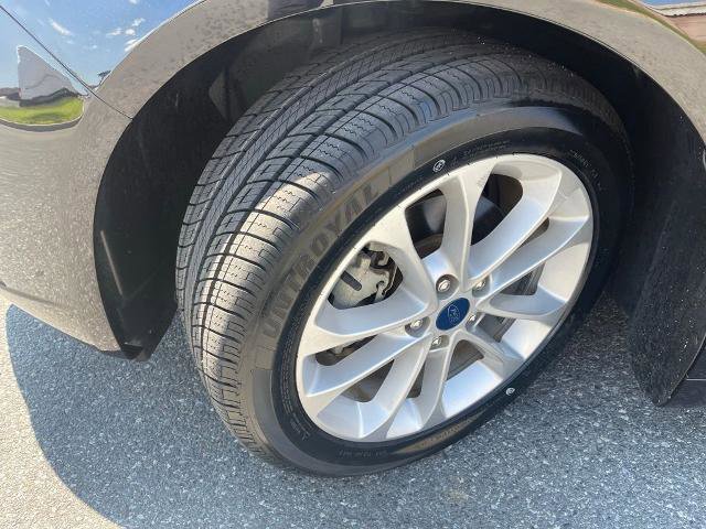 Certified 2020 Ford Fusion SE FWD image 4