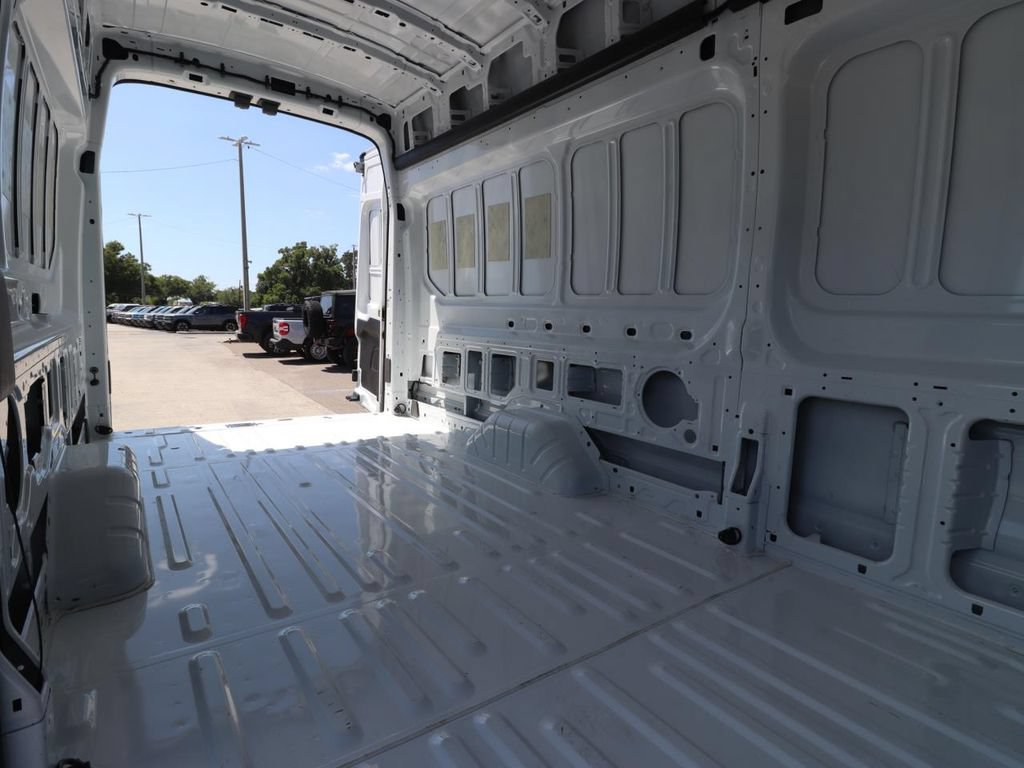 Certified 2025 Ford Transit 250 148 High Roof Extended RWD image 14