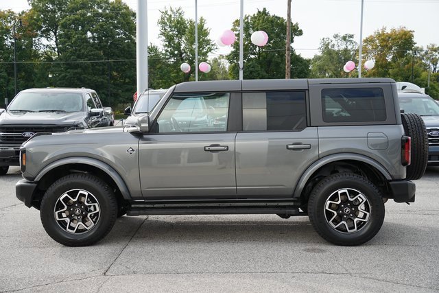 Certified 2022 Ford Bronco Outer Banks image 2