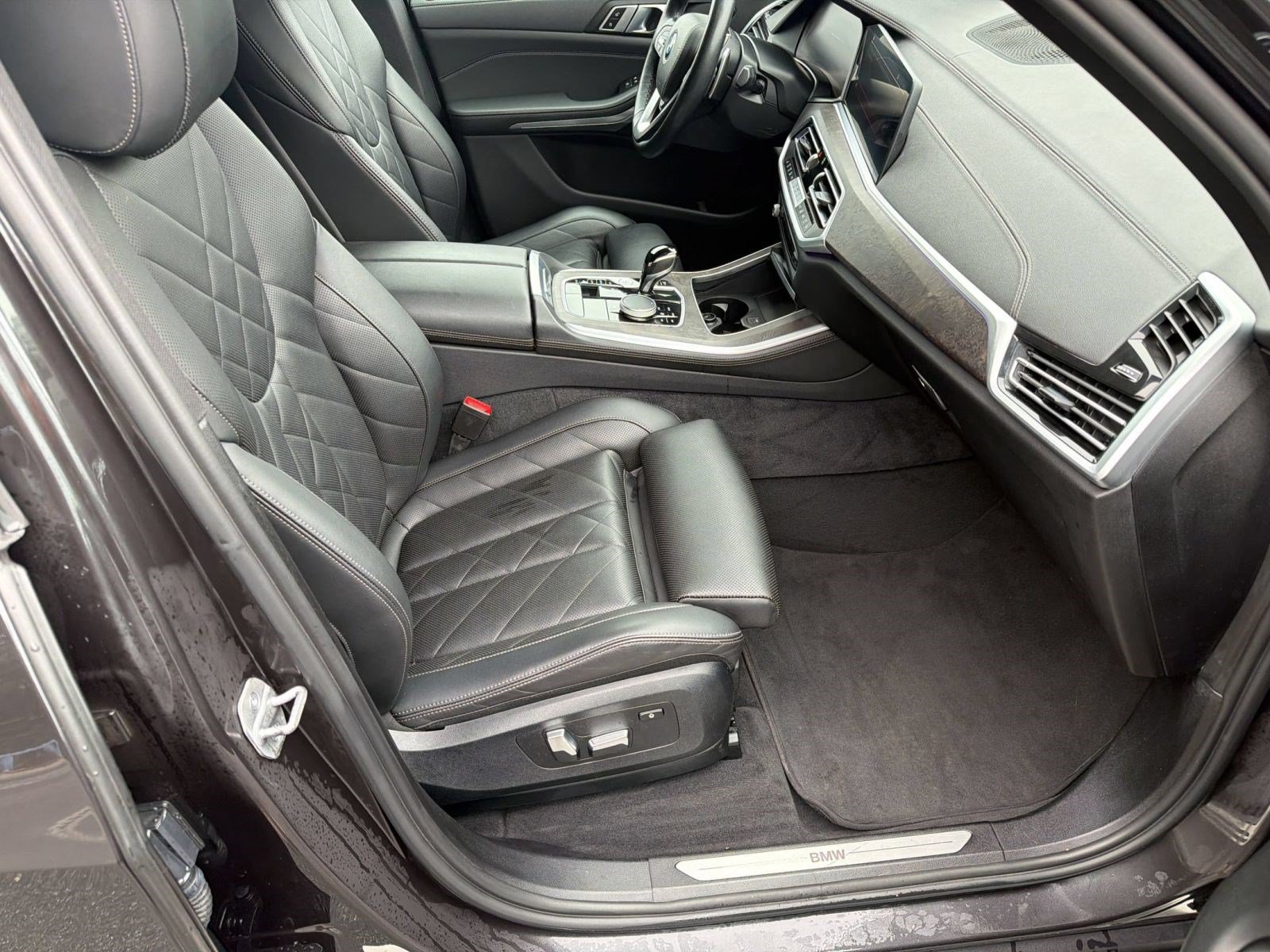 Used 2023 BMW X5 xDrive40i w/ Premium Package AWD/4WD image 25