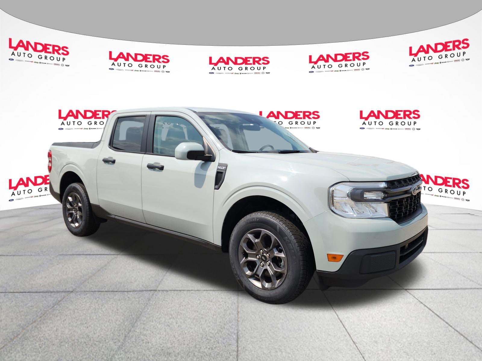 Certified 2022 Ford Maverick XLT w/ Equipment Group 300A Standard