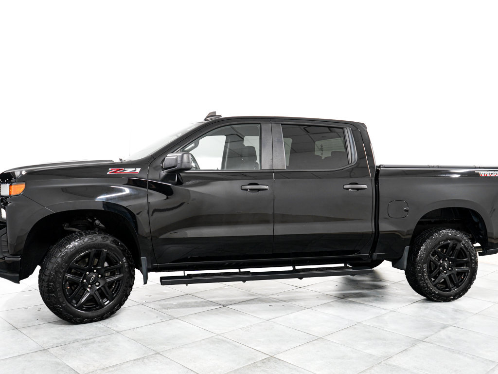 Used 2021 Chevrolet Silverado 1500 Custom Trail Boss AWD/4WD image 4