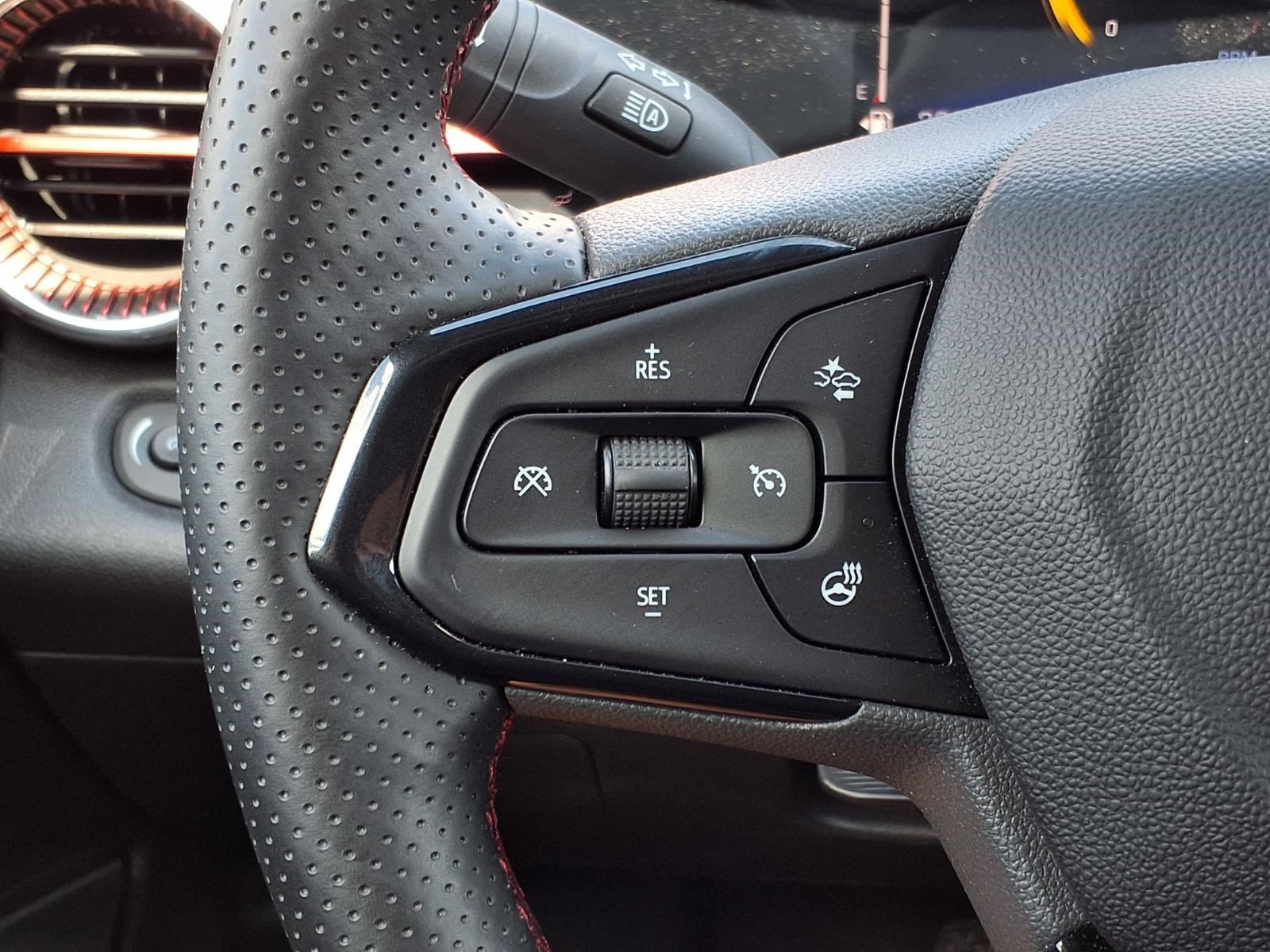 Used 2026 Chevrolet Trax RS w/ Driver Confidence Package FWD image 23