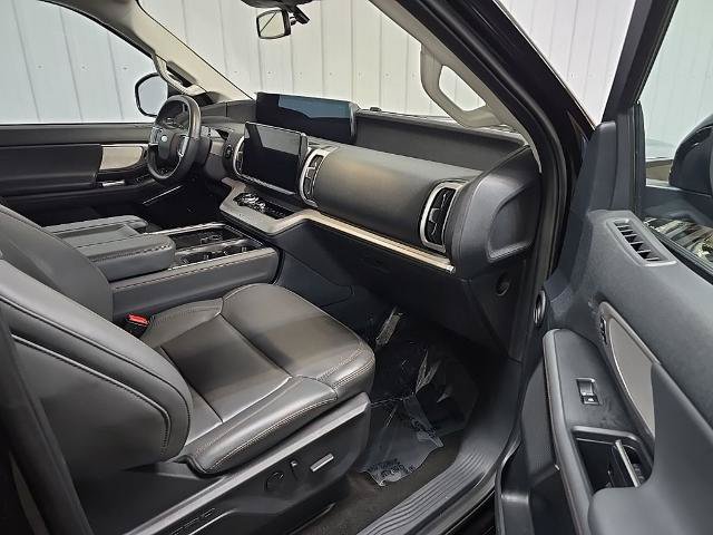 Certified 2025 Ford Expedition Active AWD/4WD image 20