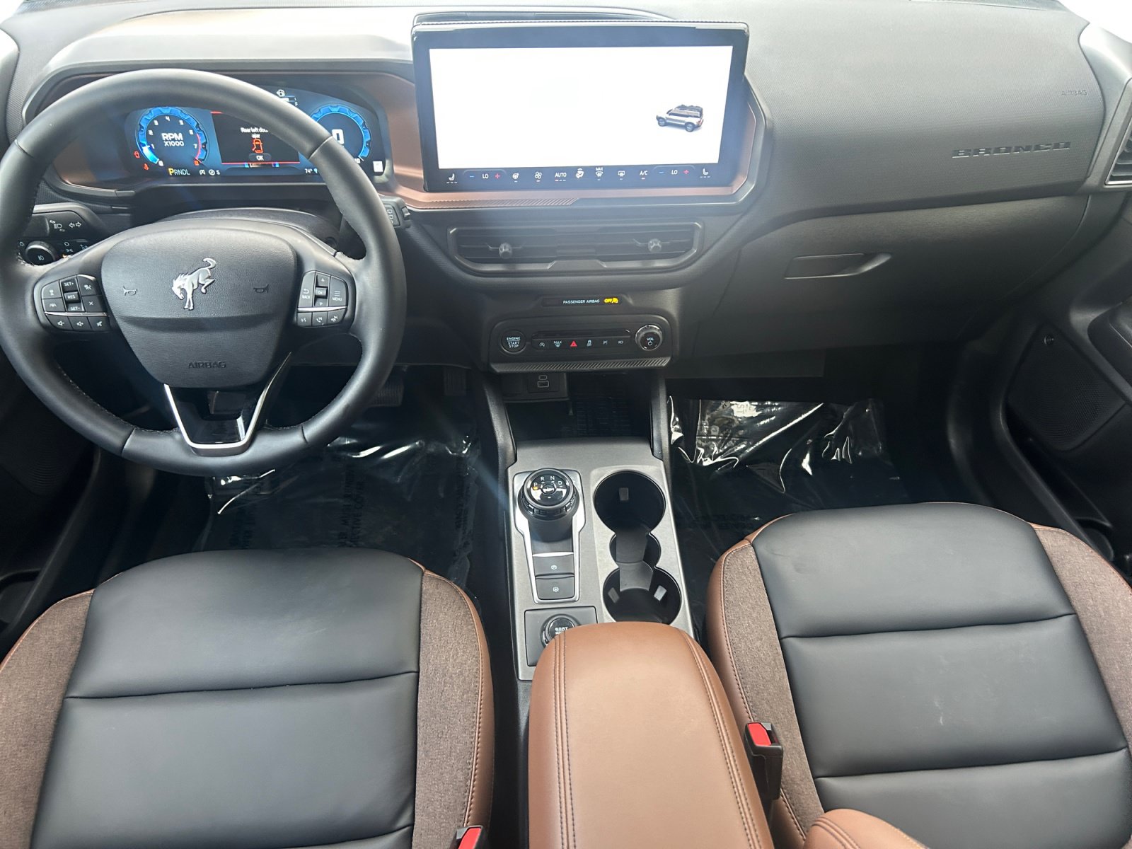 Certified 2025 Ford Bronco Sport Outer Banks w/ Outer Banks Tech Package+ AWD/4WD image 13