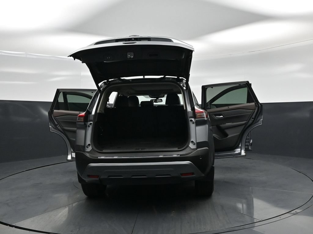 Used 2023 Nissan Rogue SL w/ SL Premium Package FWD image 31