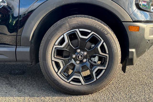 Certified 2025 Ford Bronco Sport Outer Banks w/ Outer Banks Tech Package+ AWD/4WD image 10