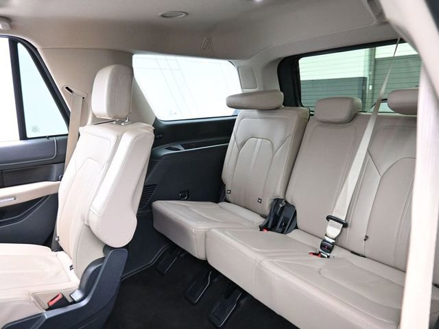 Certified 2023 Ford Expedition Limited RWD image 27