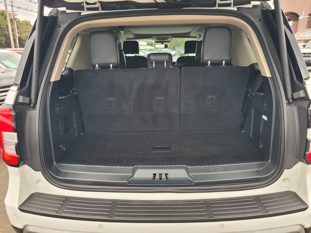 Certified 2023 Ford Expedition XLT AWD/4WD image 8