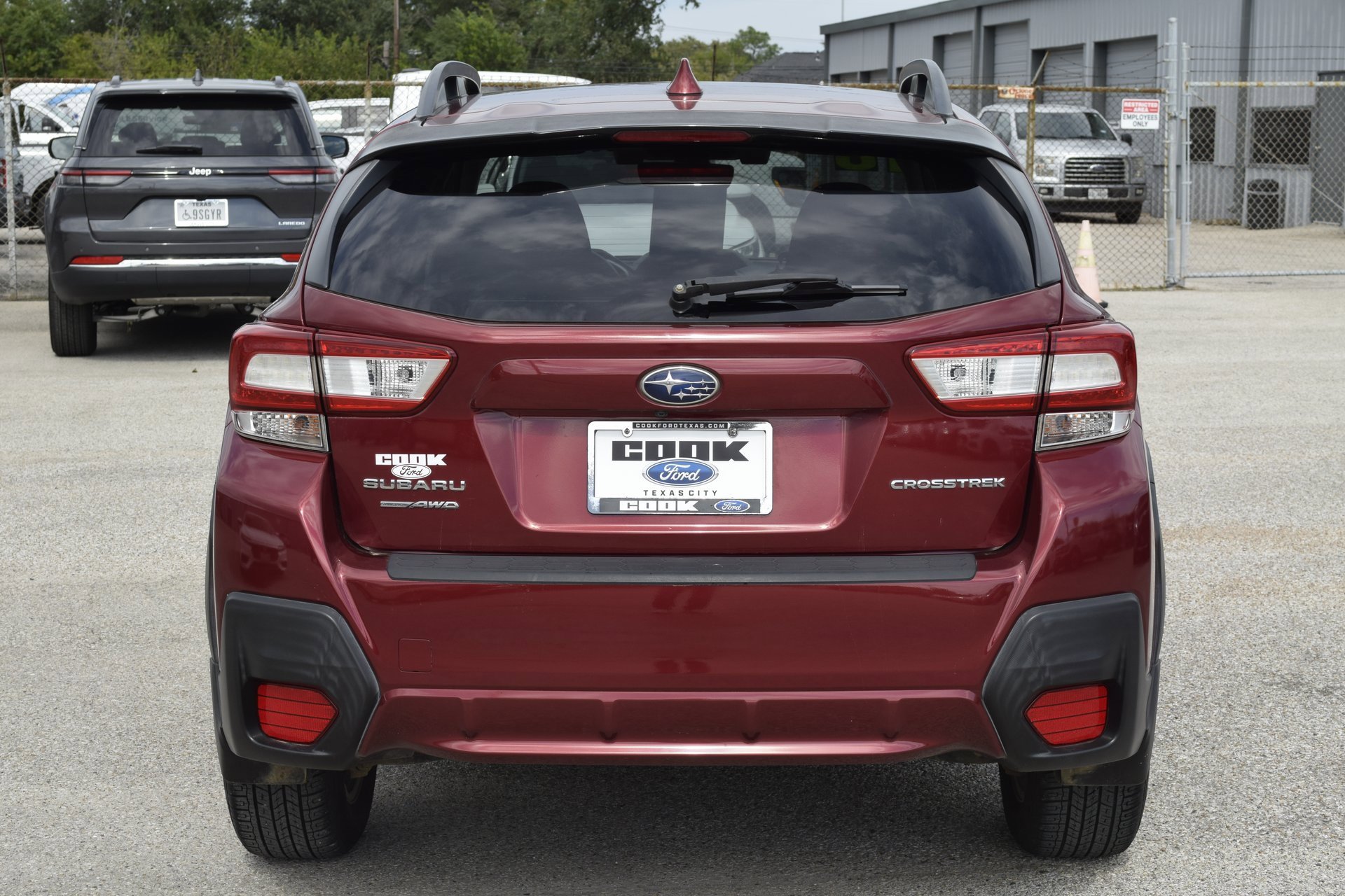 Used 2018 Subaru Crosstrek 2.0i Premium w/ Eyesight System image 9