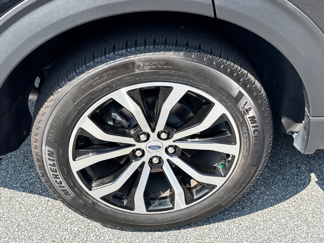 Certified 2025 Ford Explorer ST-Line AWD/4WD image 19