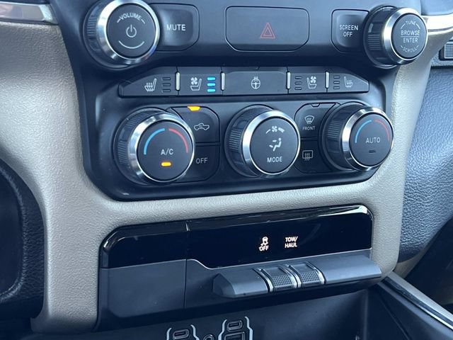 Used 2022 RAM 1500 Laramie AWD/4WD image 23