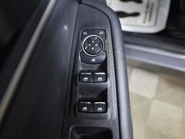 Certified 2024 Ford Edge SEL w/ Convenience Package image 16