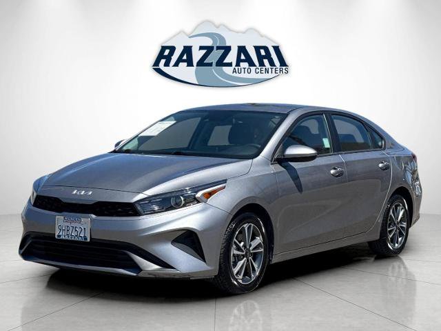 Used 2023 Kia Forte LXS FWD image 7