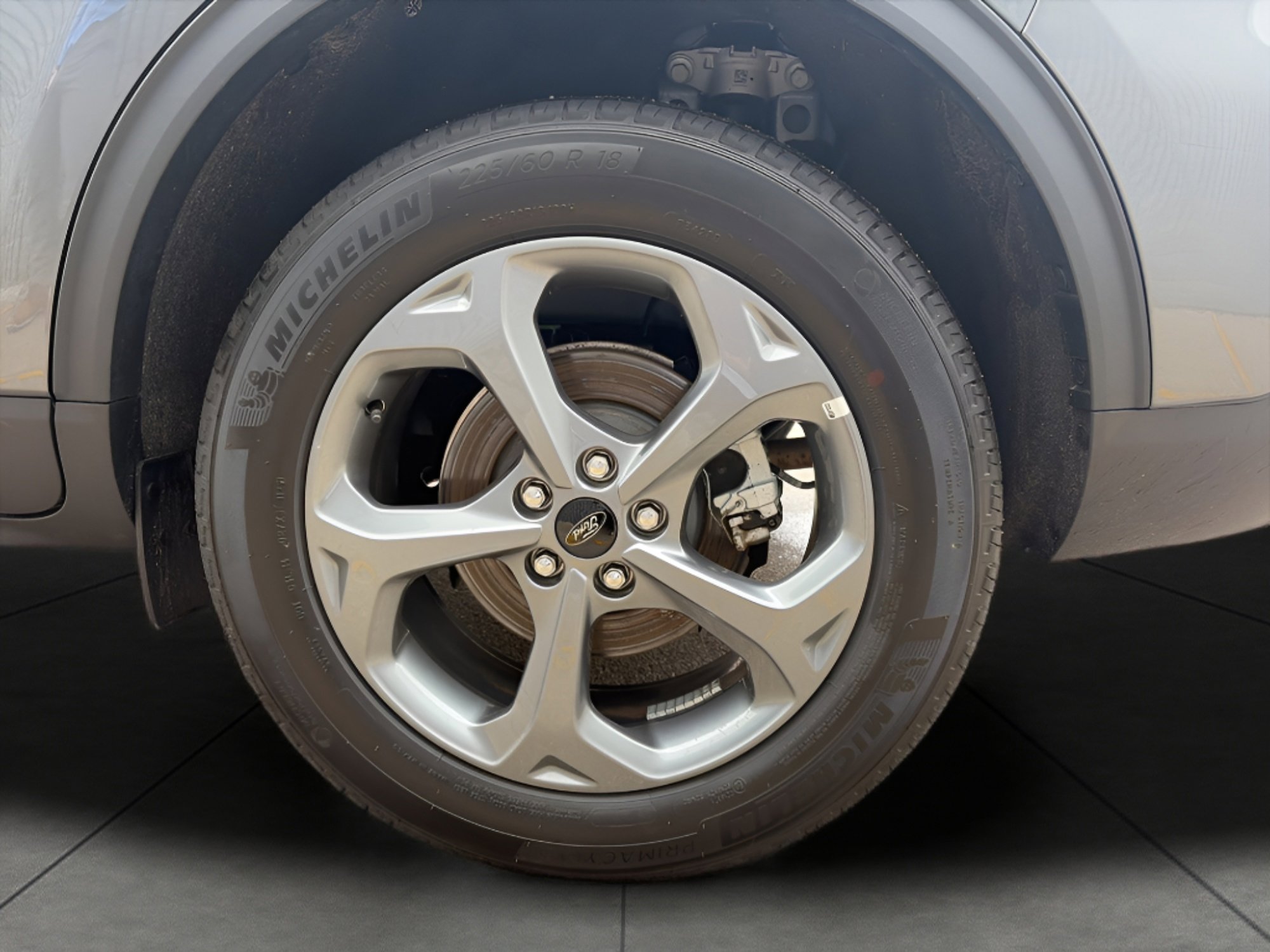 Certified 2025 Ford Escape ST-Line image 12