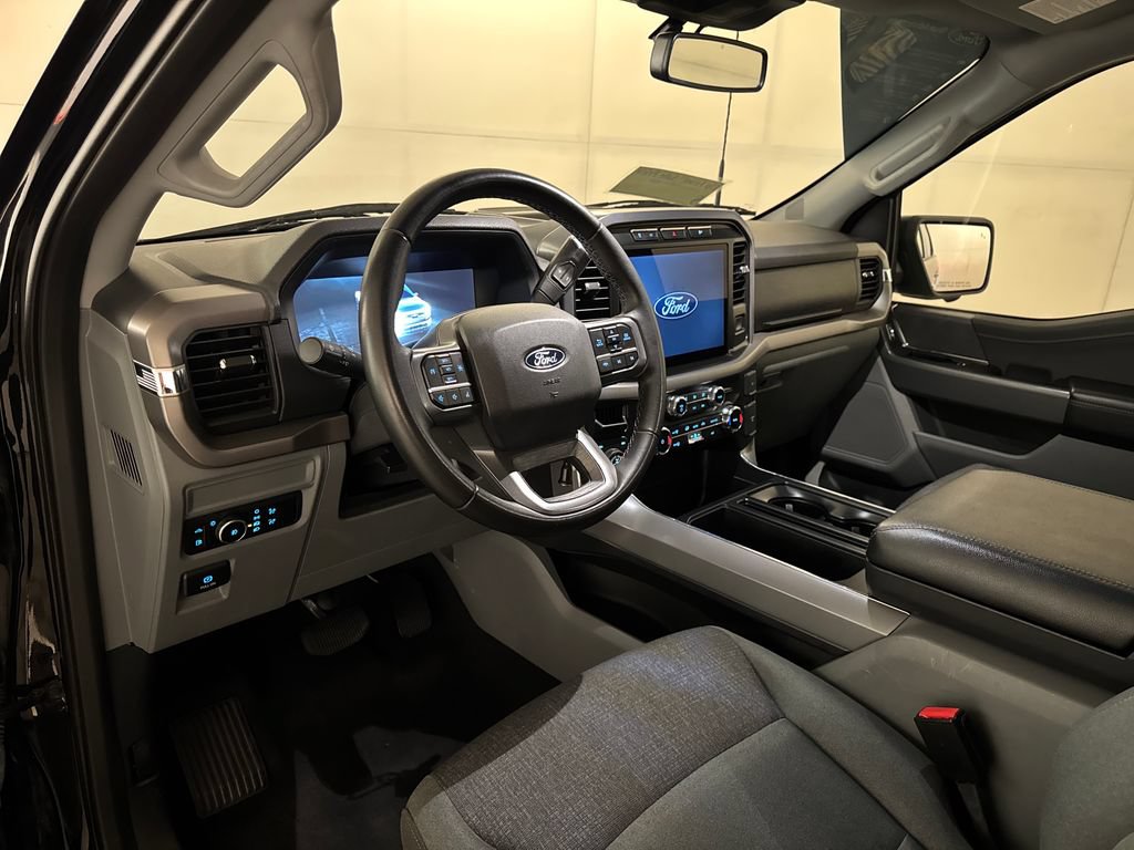 Certified 2024 Ford F150 XLT w/ Mobile Office Package AWD/4WD image 4