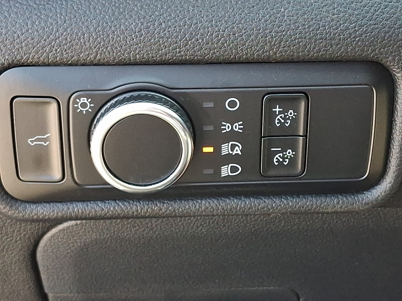 Certified 2024 Ford Explorer XLT AWD/4WD image 28